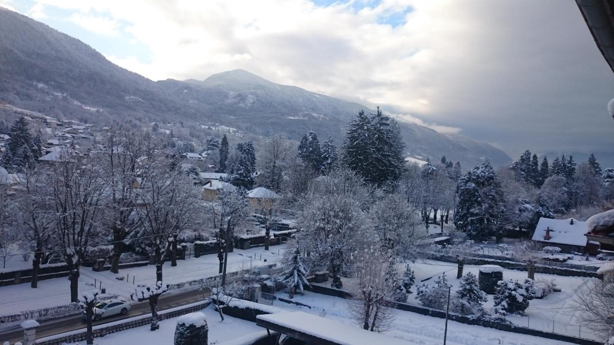 Le T2 Douillet D'uriage - Le Louvre - Cure Thermale Uriage- Proche Chamrousse - Jusqu'a 3 Personnes - Region Agreable En Toute Saison Apartment Vaulnaveys-le-Haut